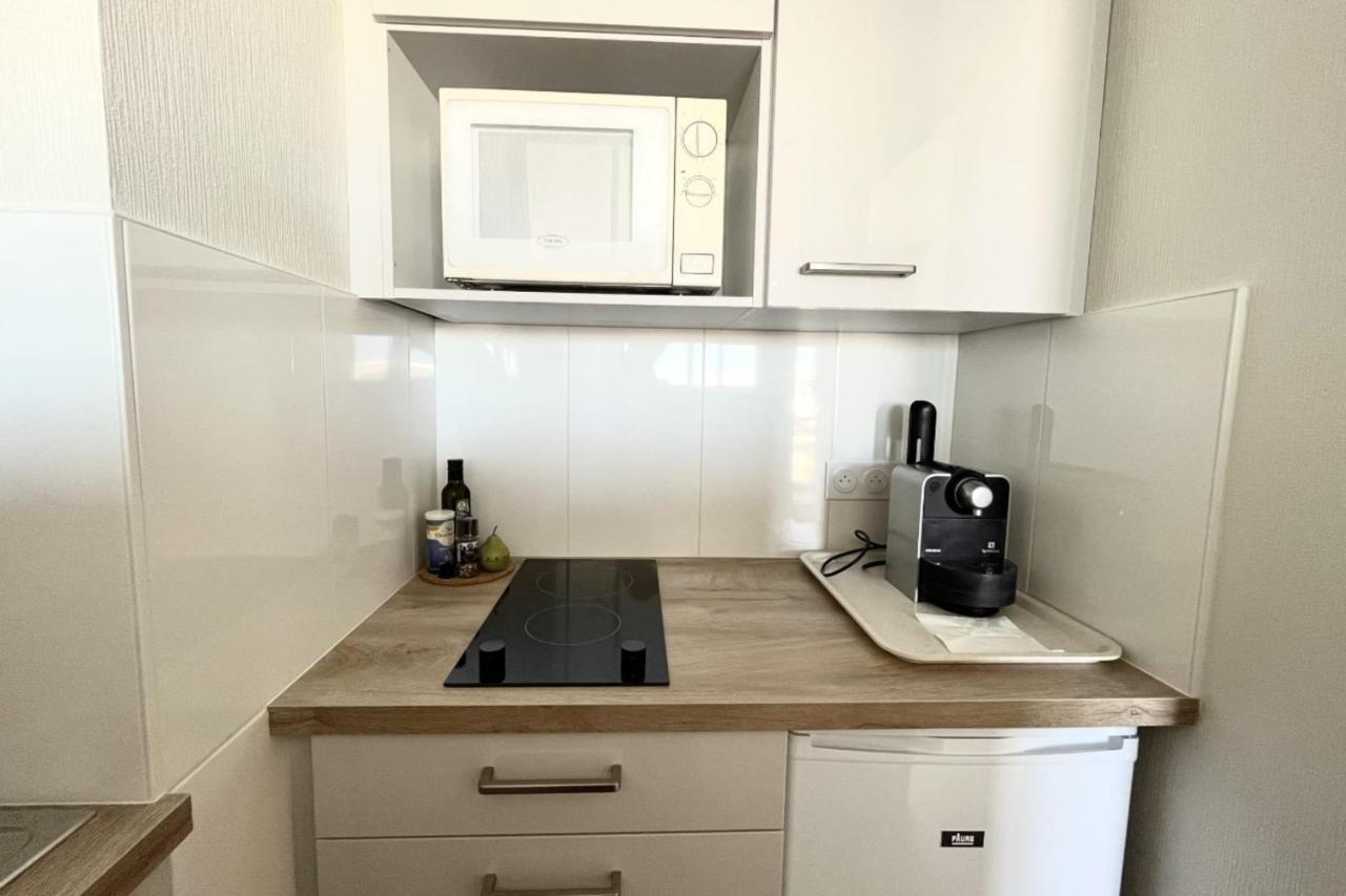 Pretty And Bright Studio With View On The Harbor Les Sables-dʼOlonne Exterior foto